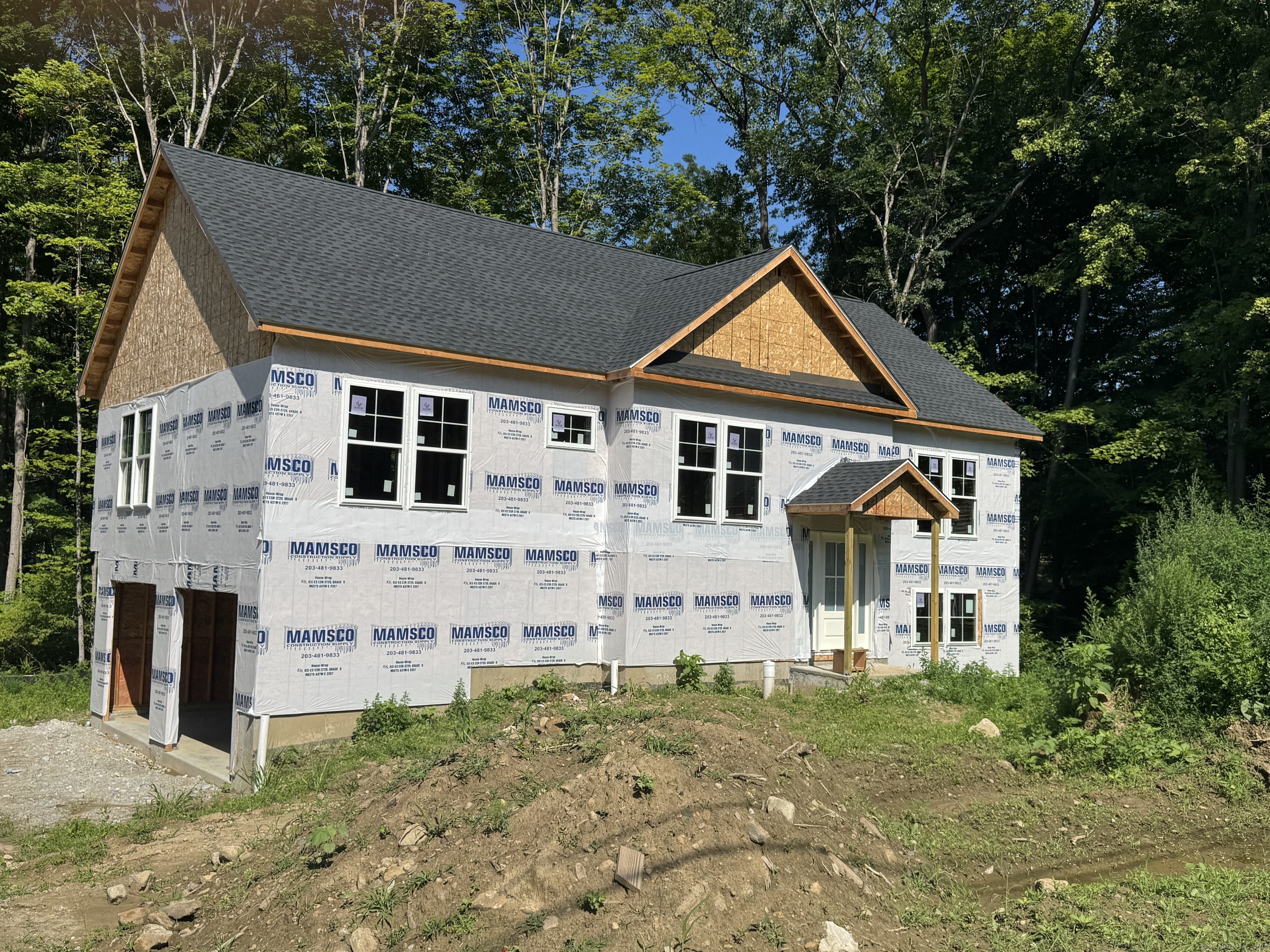 5 Brook Hollow Drive