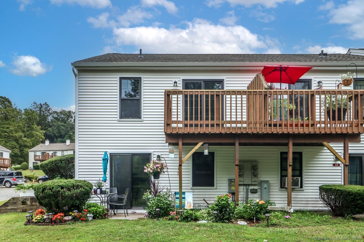 68 Aspetuck Village 68