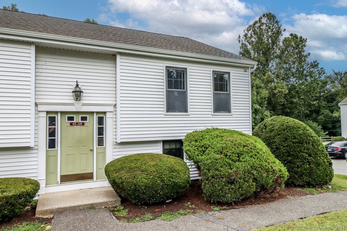 68 Aspetuck Village 68