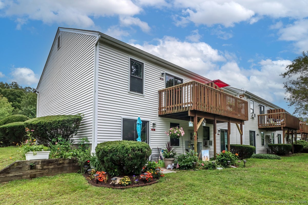 68 Aspetuck Village 68