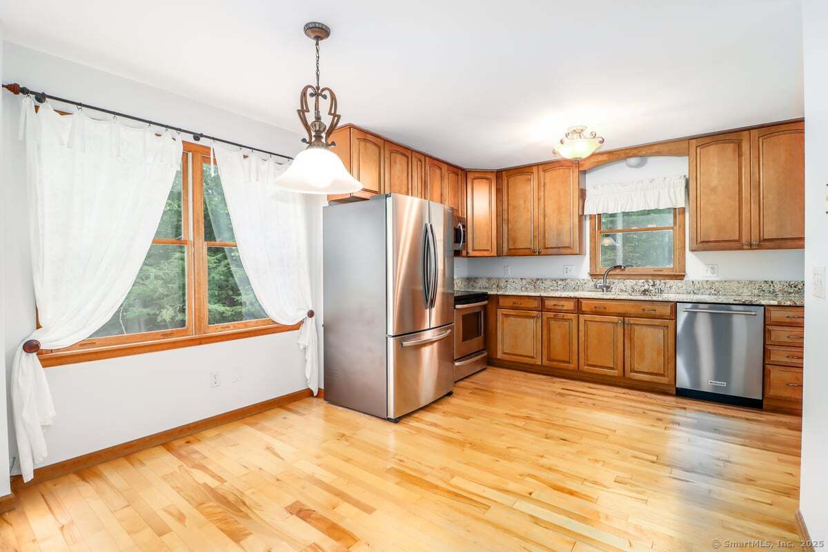 45 Candlewood Lake Road North