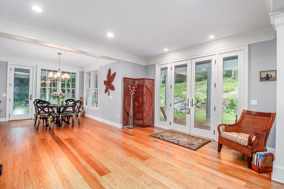 99 Lake Lillinonah Road South