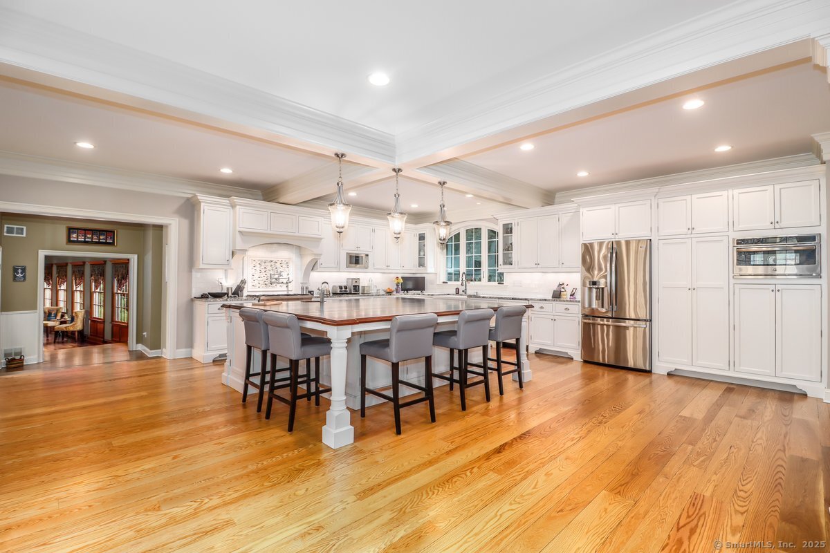 99 Lake Lillinonah Road South