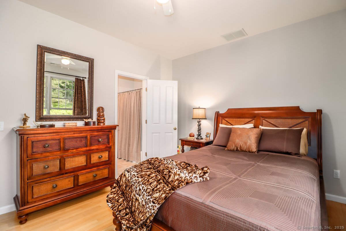 99 Lake Lillinonah Road South