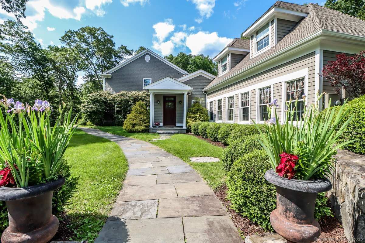 99 Lake Lillinonah Road South