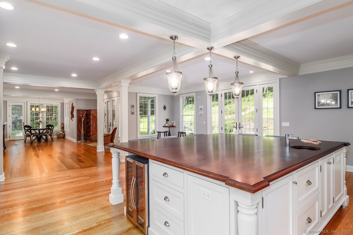 99 Lake Lillinonah Road South