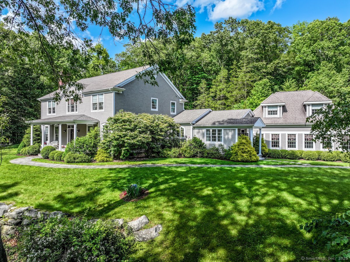 99 Lake Lillinonah Road South