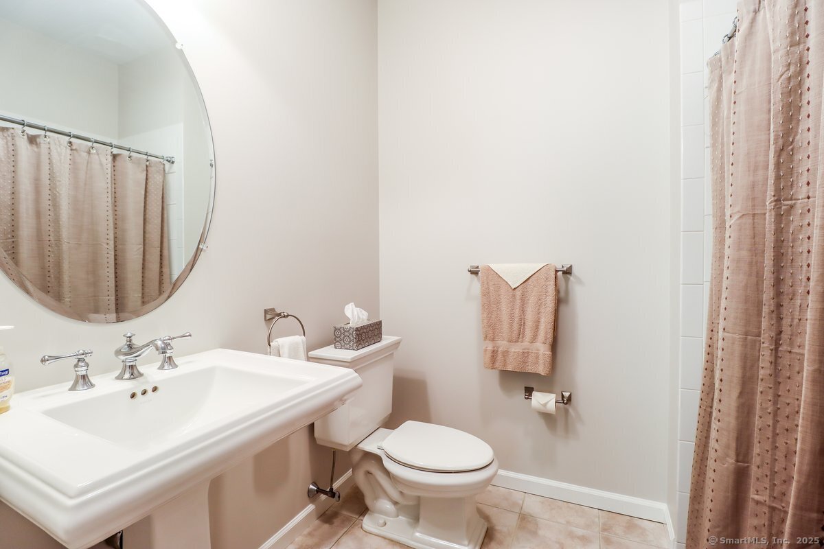 99 Lake Lillinonah Road South