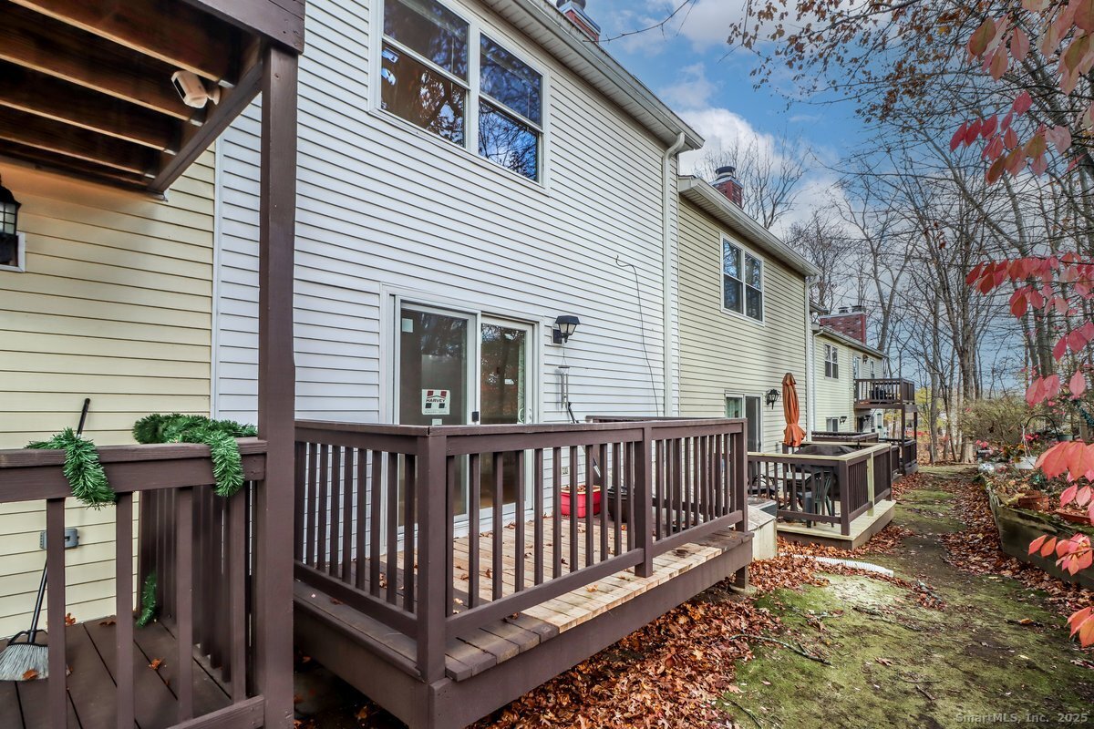 25 Padanaram Road APT 30