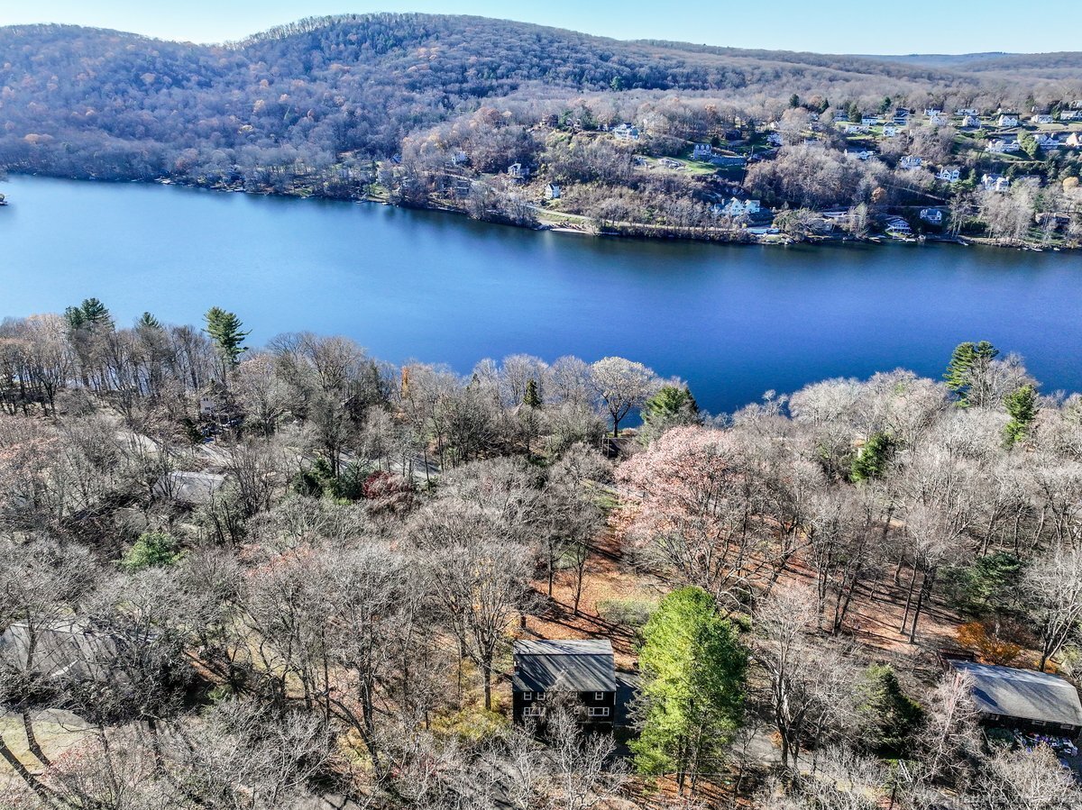 262 Candlewood Lake Road North