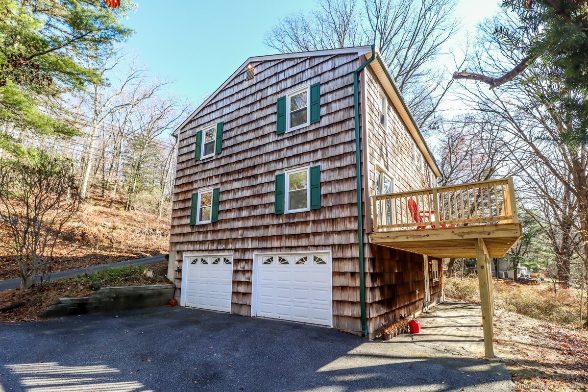 262 Candlewood Lake Road North