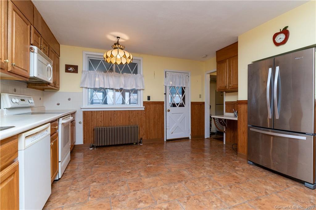 25 Pickett District Road