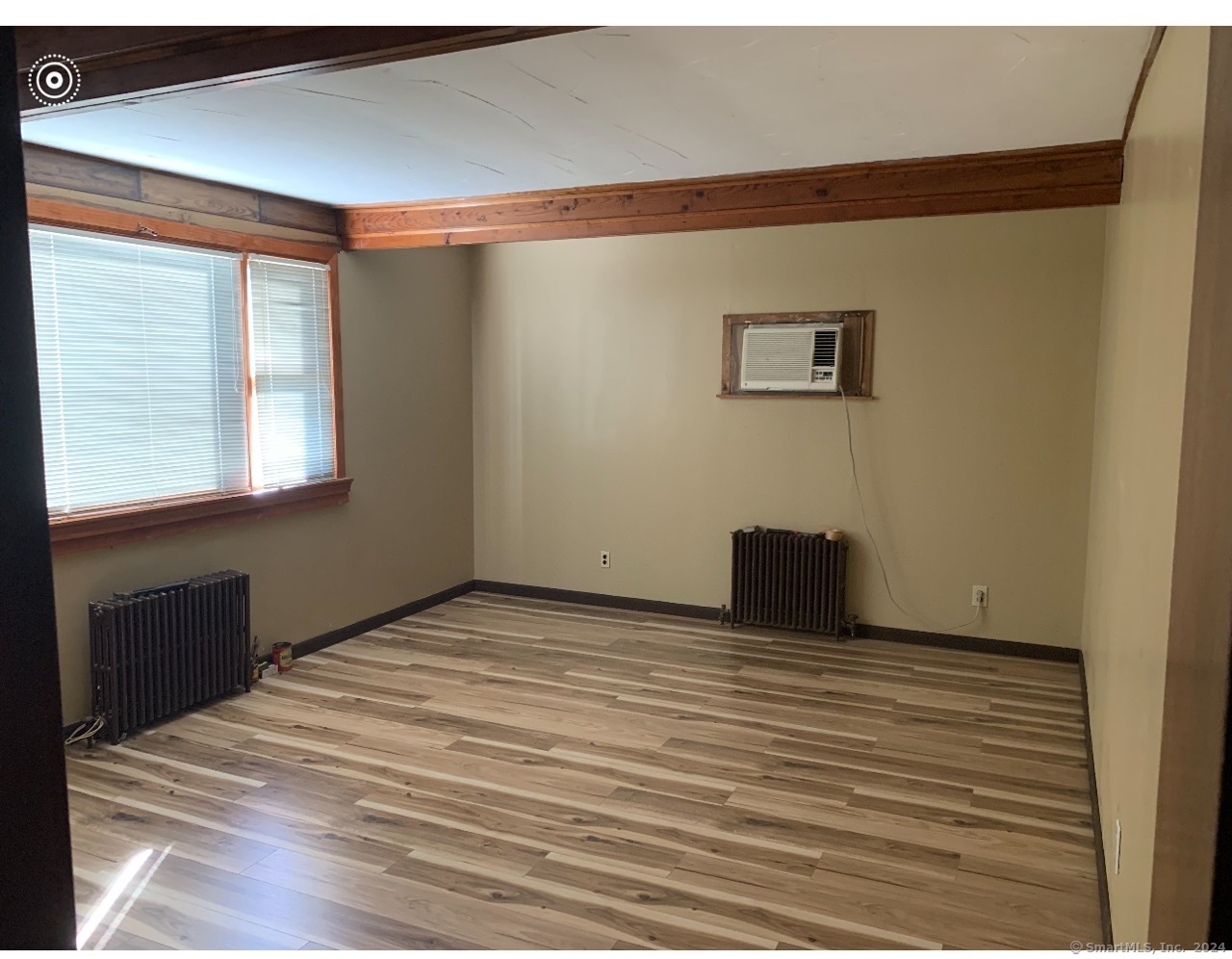 25 Pickett District Road