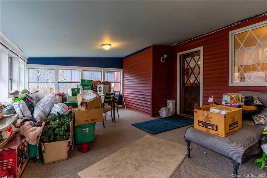 25 Pickett District Road