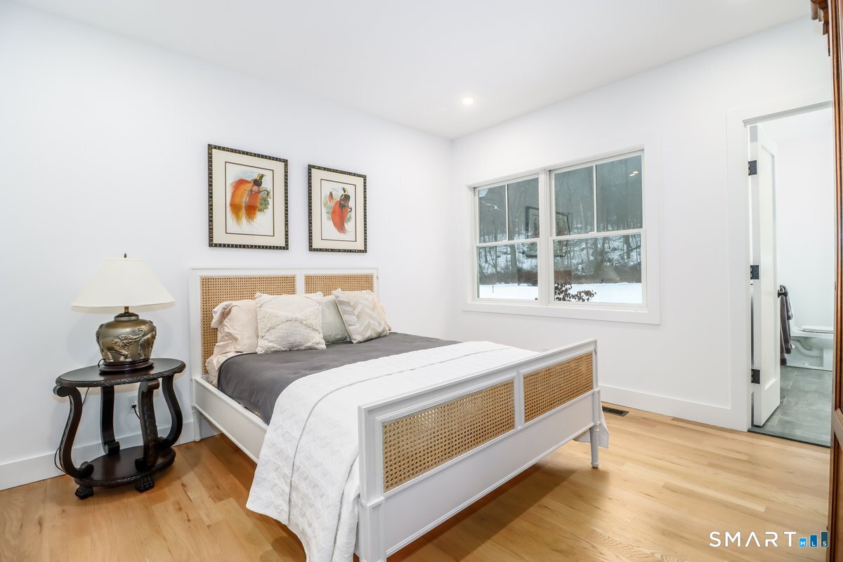 32 Long River Road