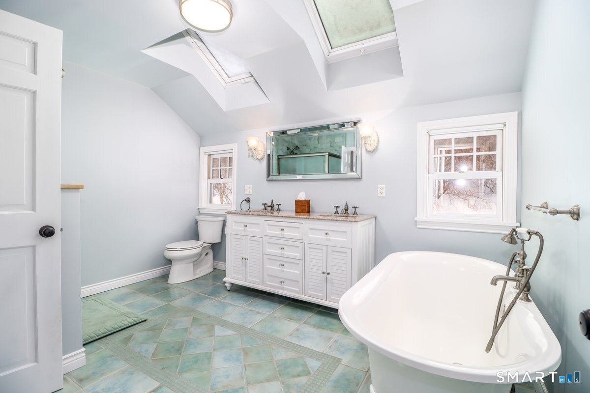 16A Pole Bridge Road