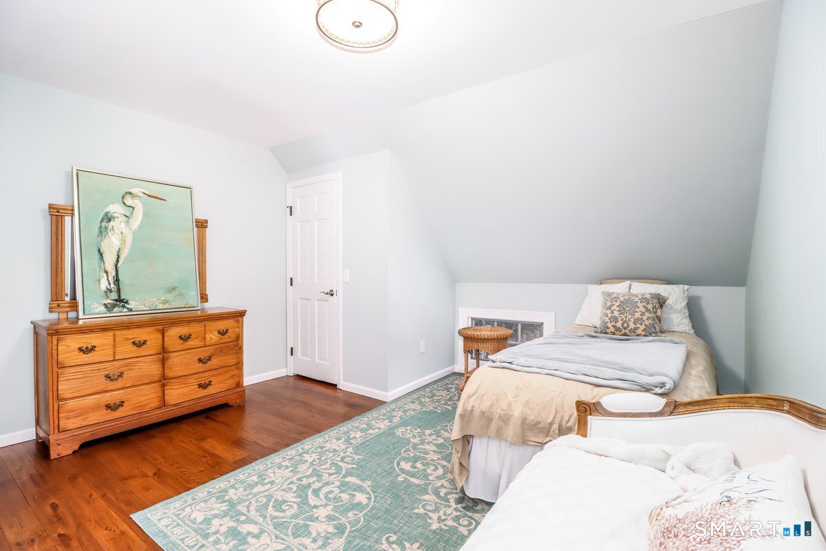 16A Pole Bridge Road