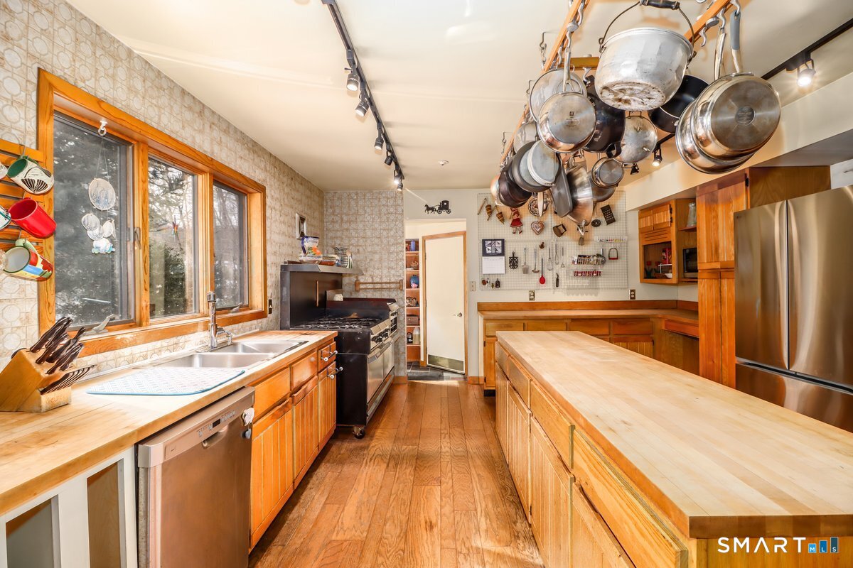 70 Tamarack Road
