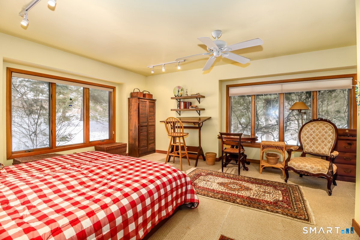 70 Tamarack Road