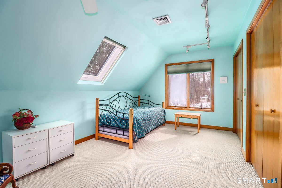 70 Tamarack Road