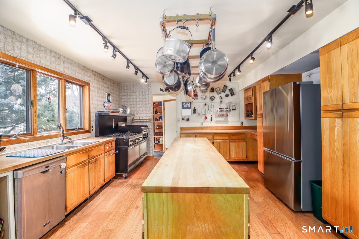70 Tamarack Road
