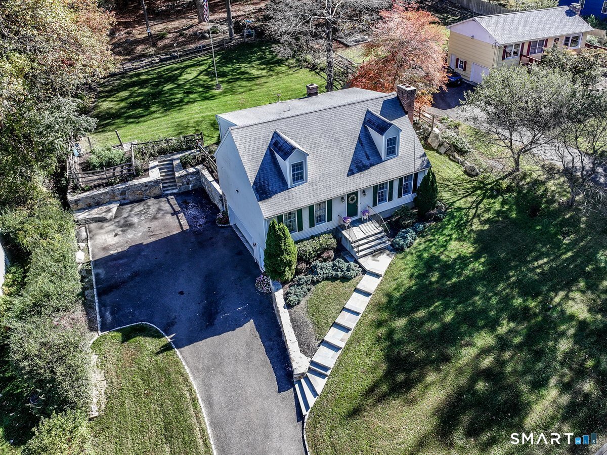 139 Candlewood Mountain Road