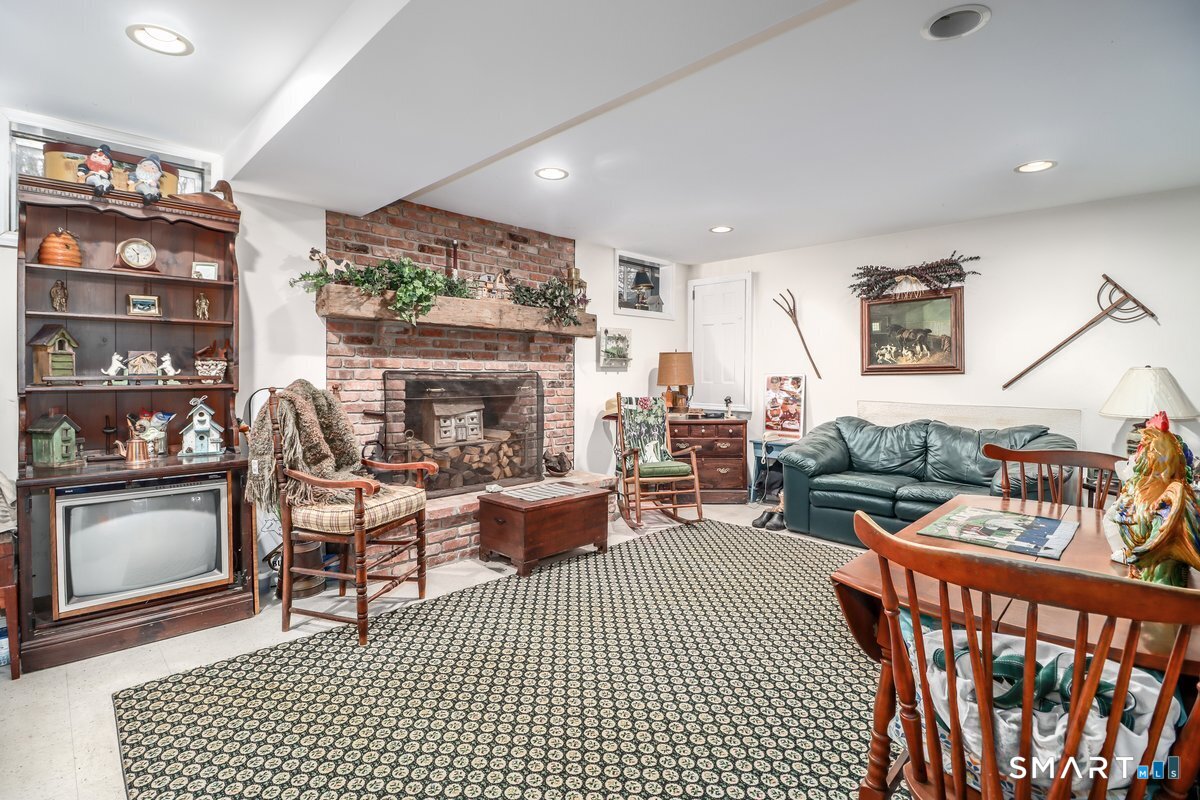 139 Candlewood Mountain Road