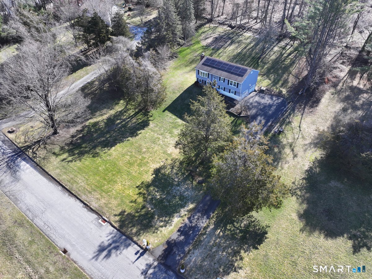 21 Rolling Glen Drive