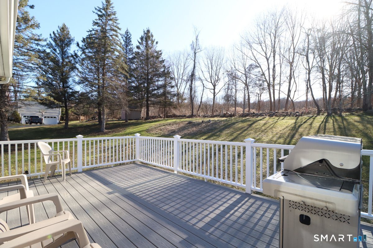 21 Rolling Glen Drive