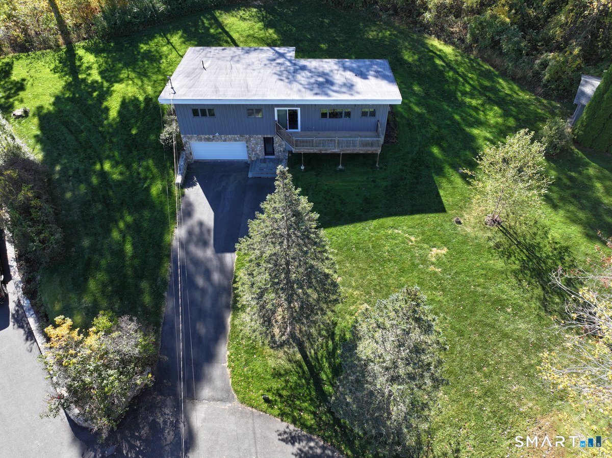 38 Cedar Ln Extension