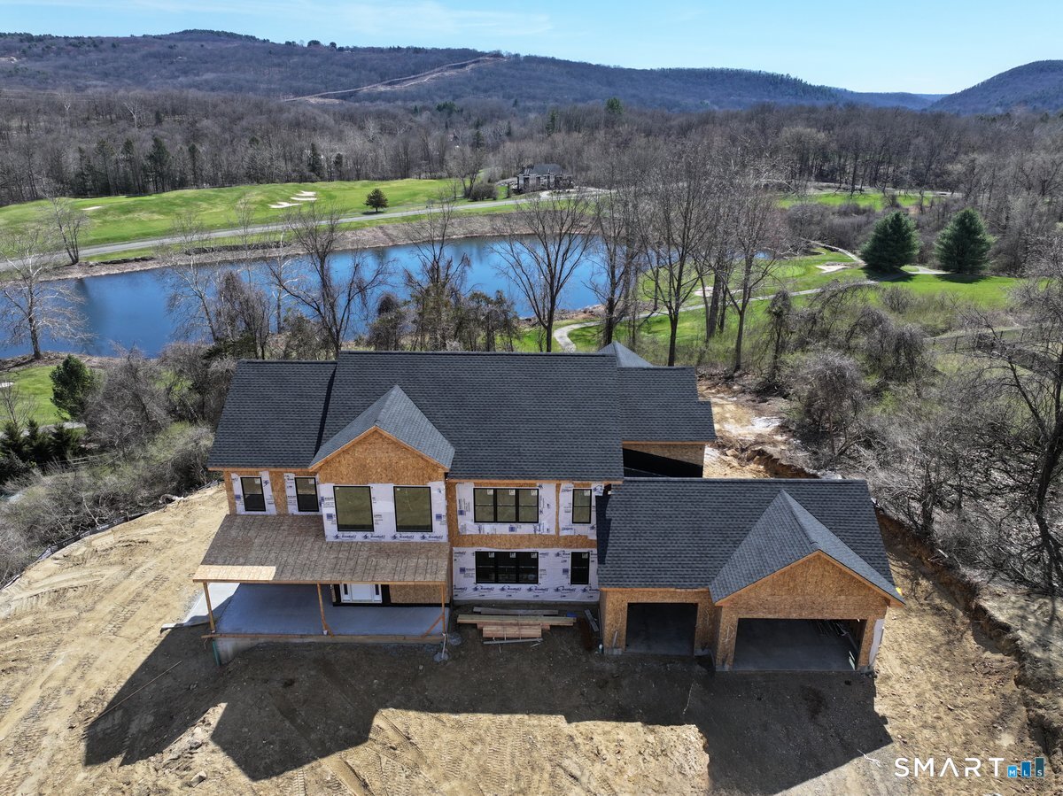4 Pond View Lane