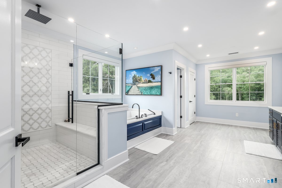 2 Pond View Lane
