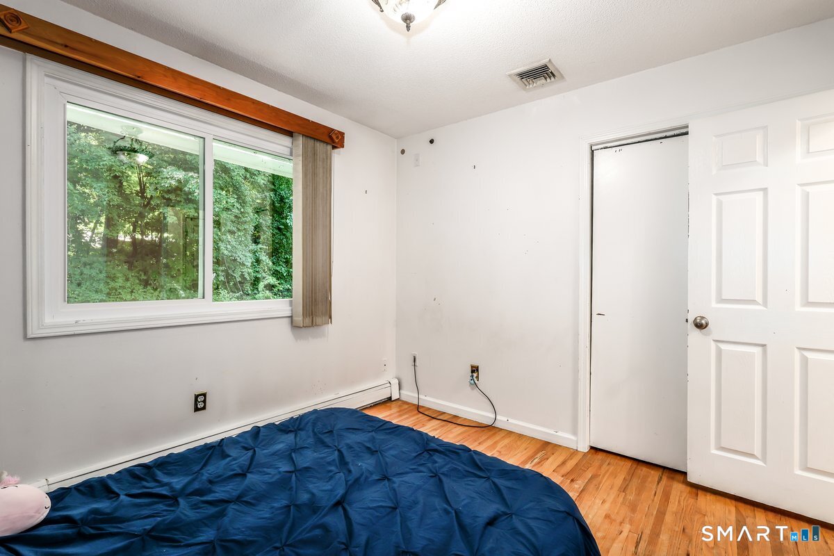212 Chestnut Land Road