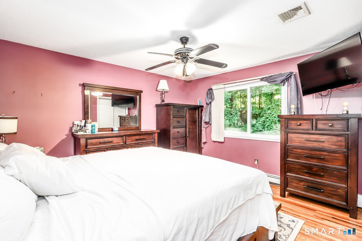 212 Chestnut Land Road
