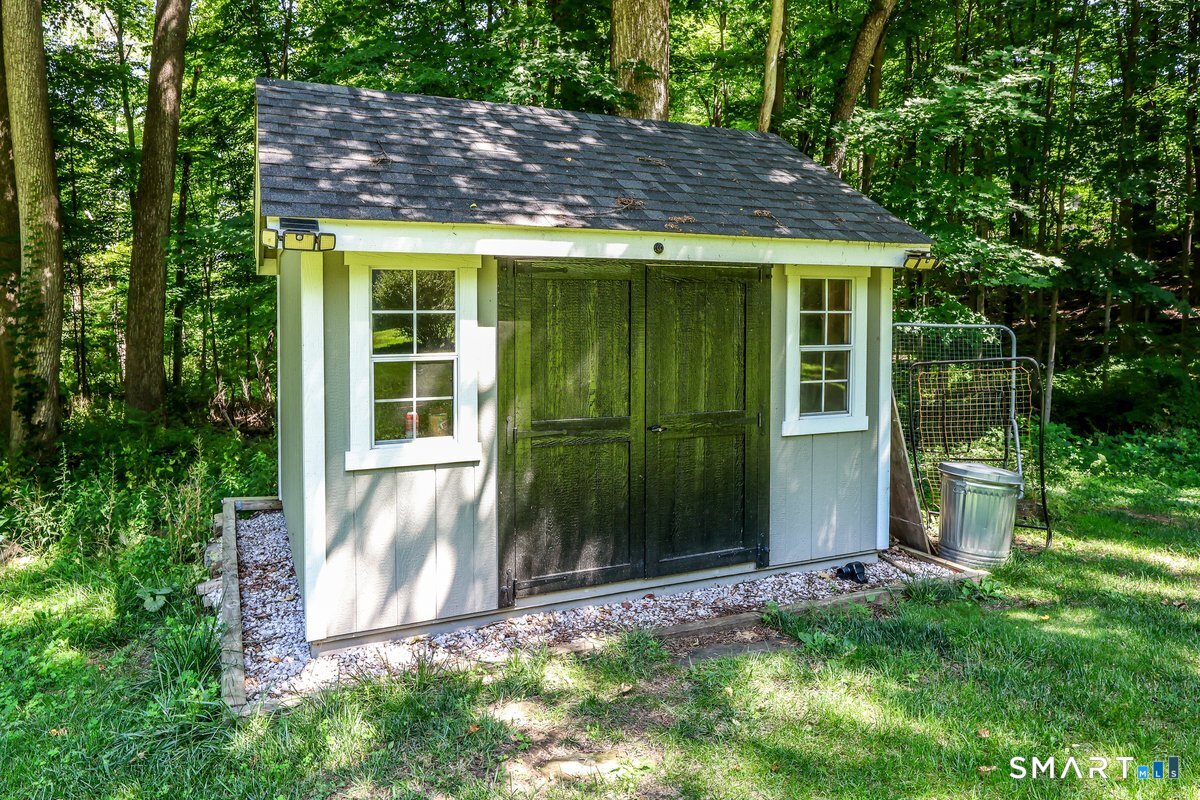 212 Chestnut Land Road
