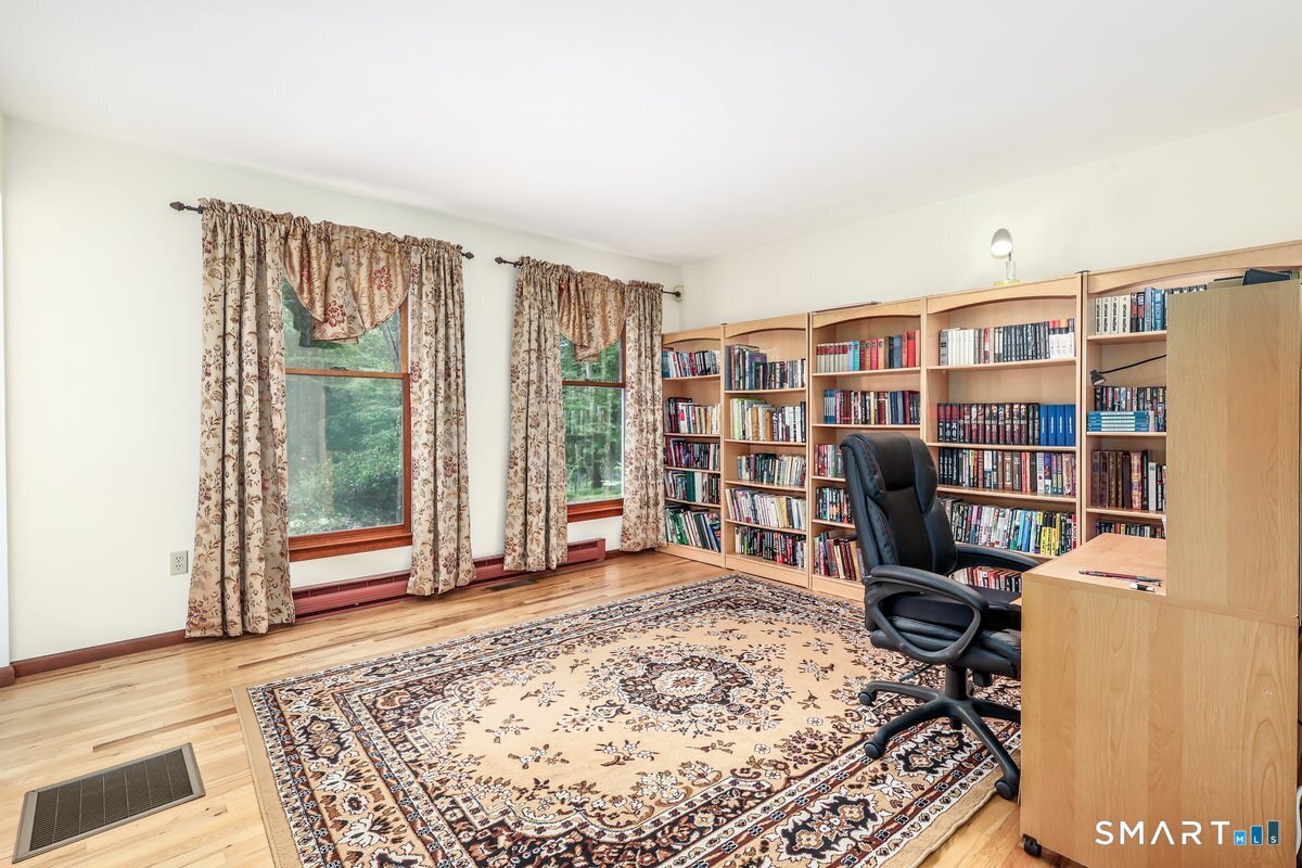 18 Stephanie Drive