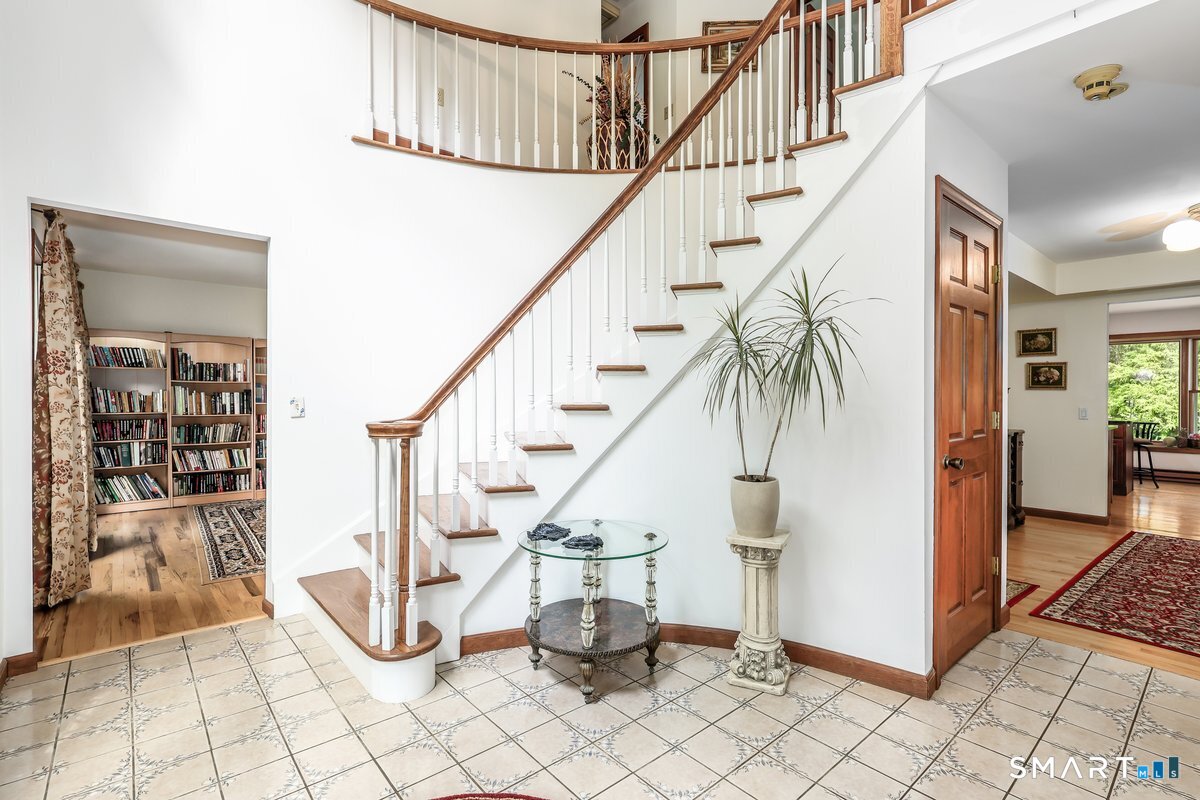 18 Stephanie Drive