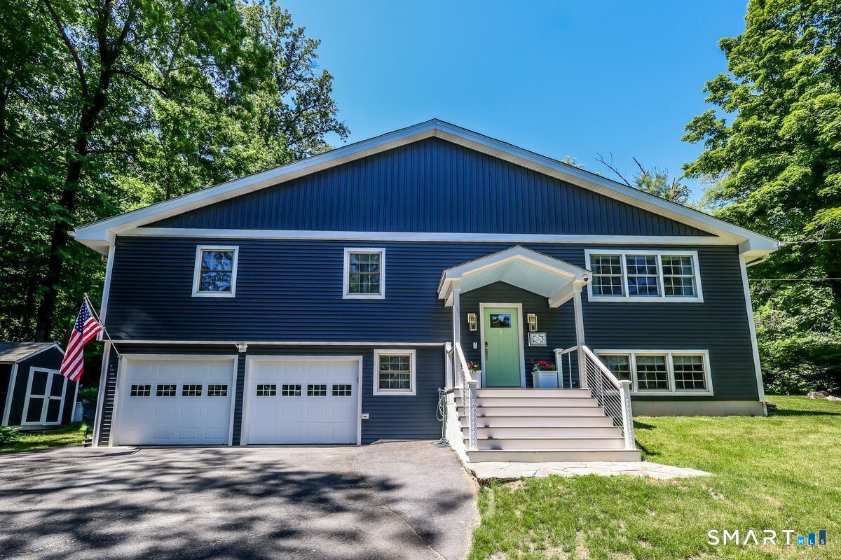 3 Ledgewood Drive