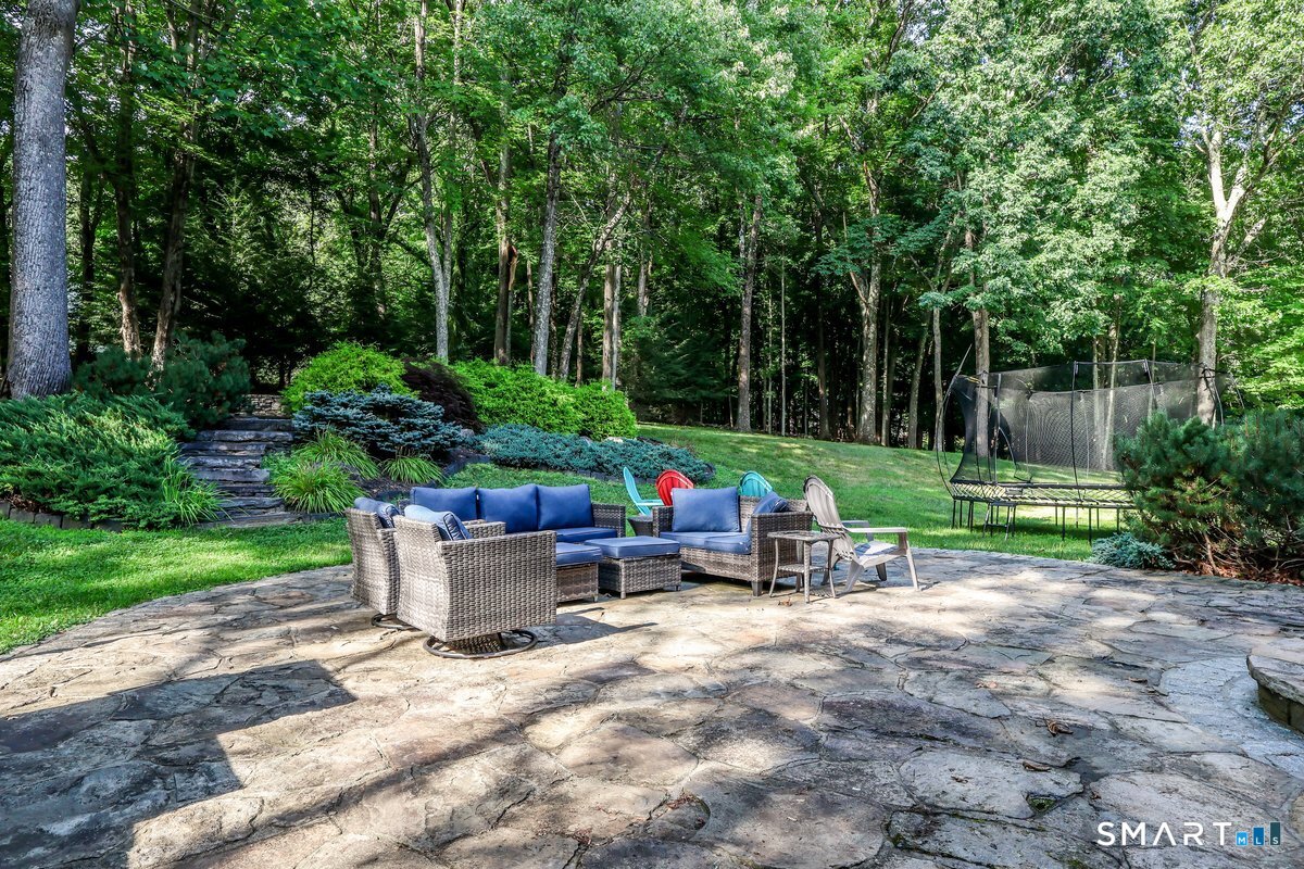 4 Mia Bella Drive