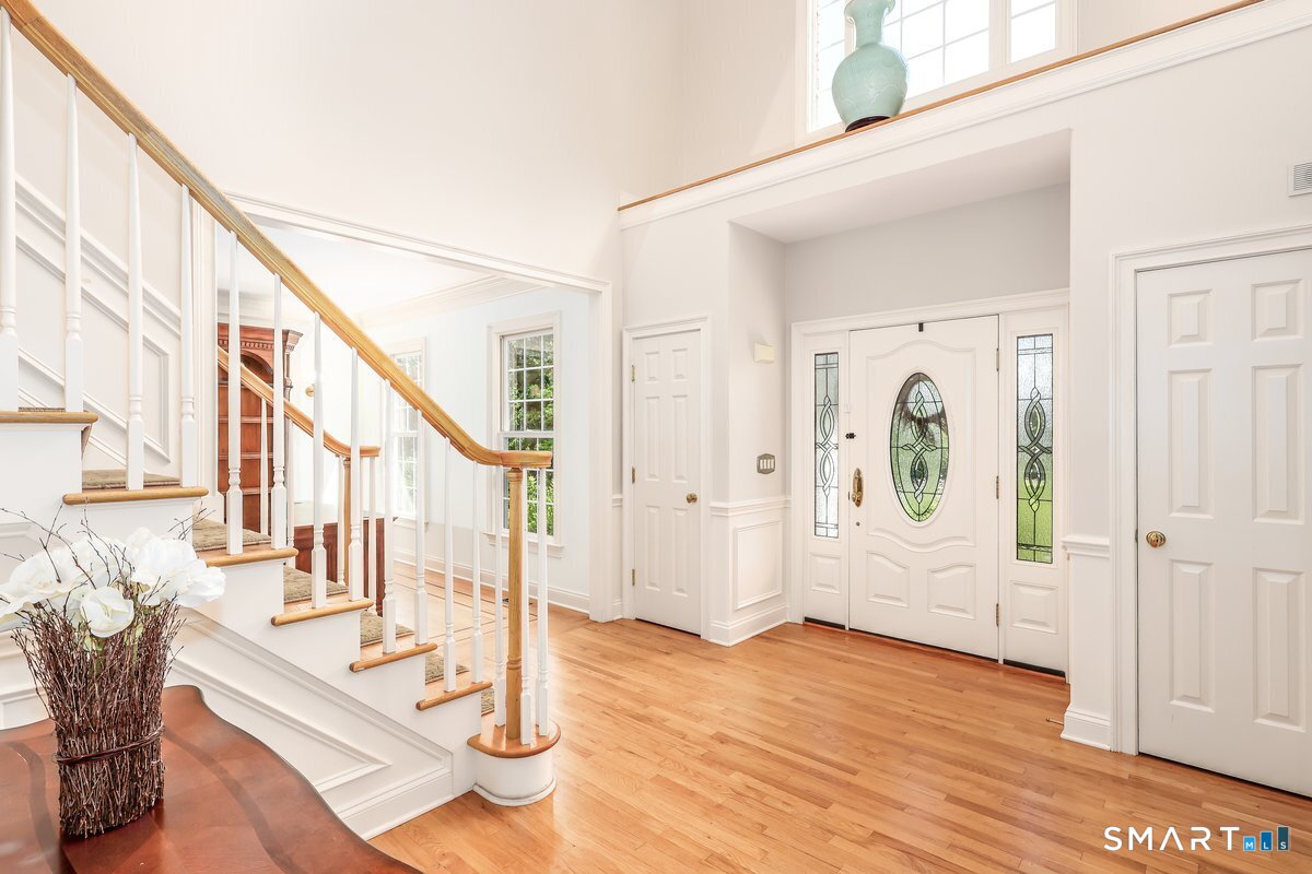 4 Mia Bella Drive