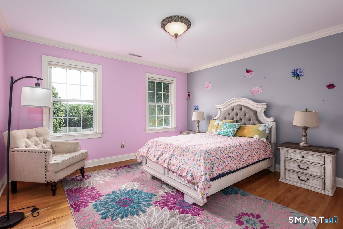 4 Mia Bella Drive