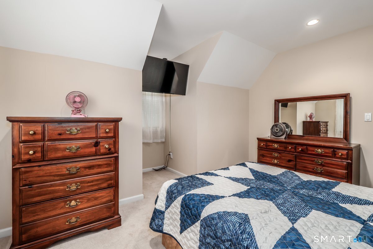 20 Heacock Crossbrook Road