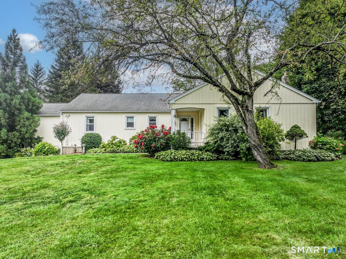 11 Jefferson Drive