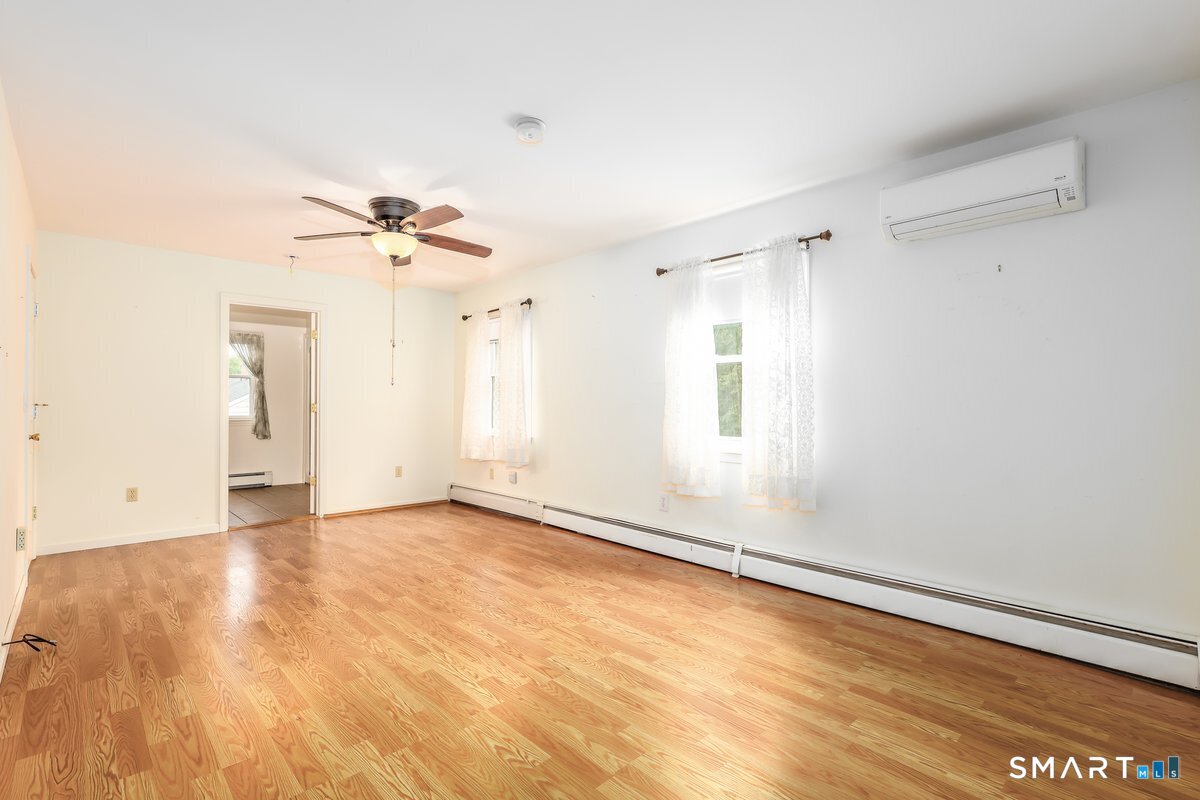11 Jefferson Drive