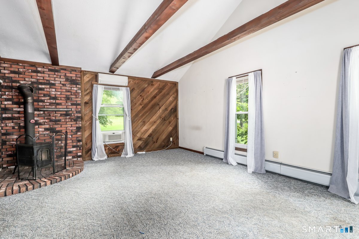 11 Jefferson Drive