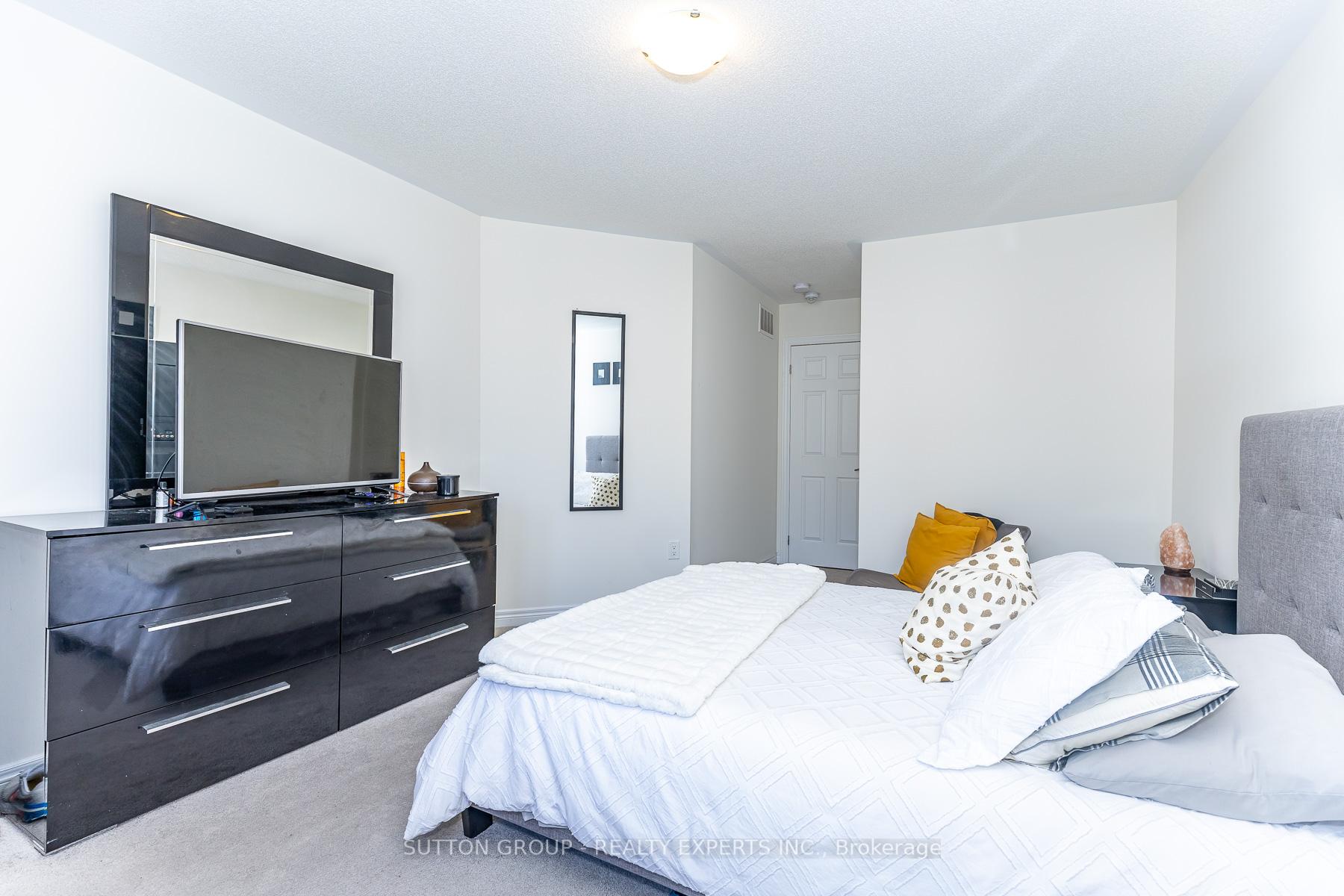 130 Ice Palace Crescent