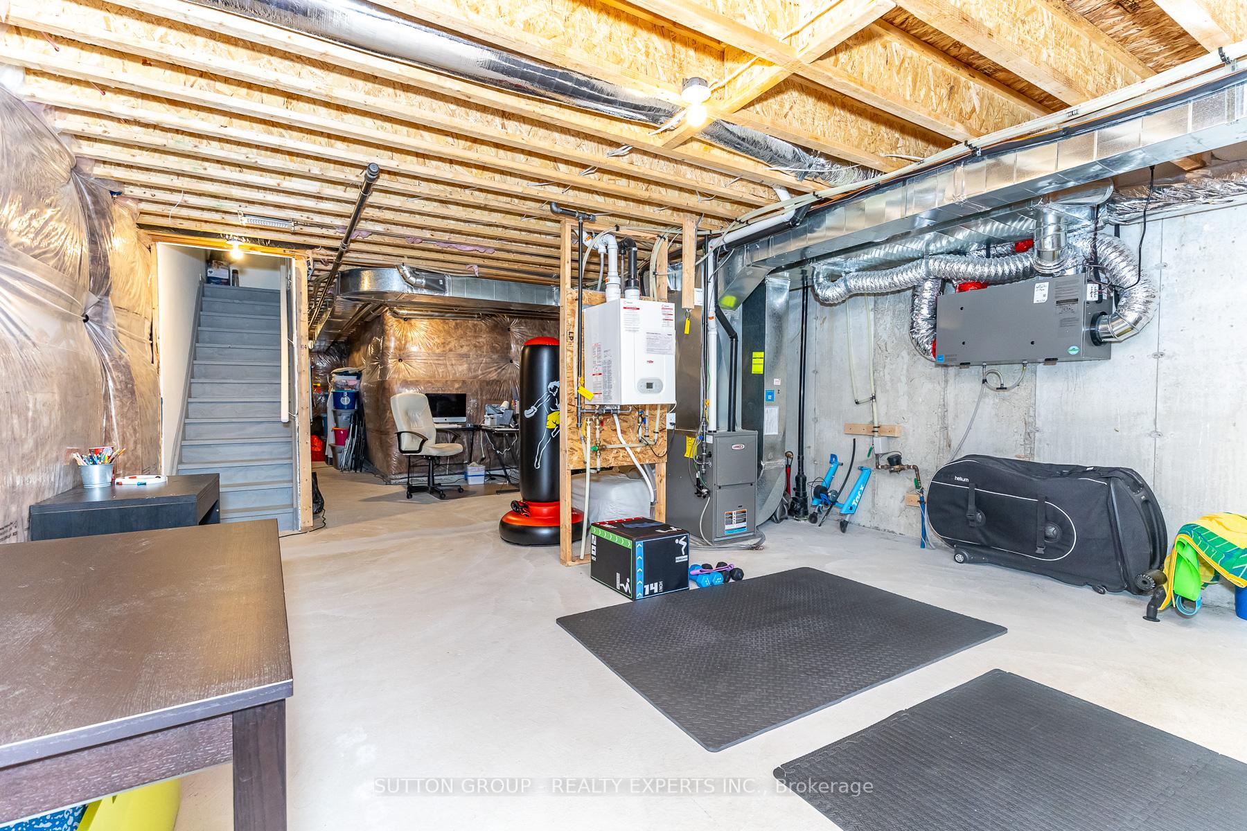 130 Ice Palace Crescent