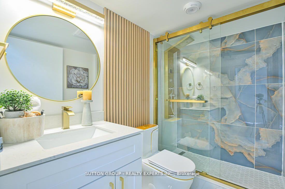 35 Trailwood Drive 713