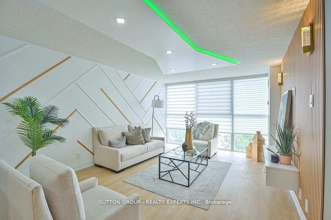 35 Trailwood Drive 713