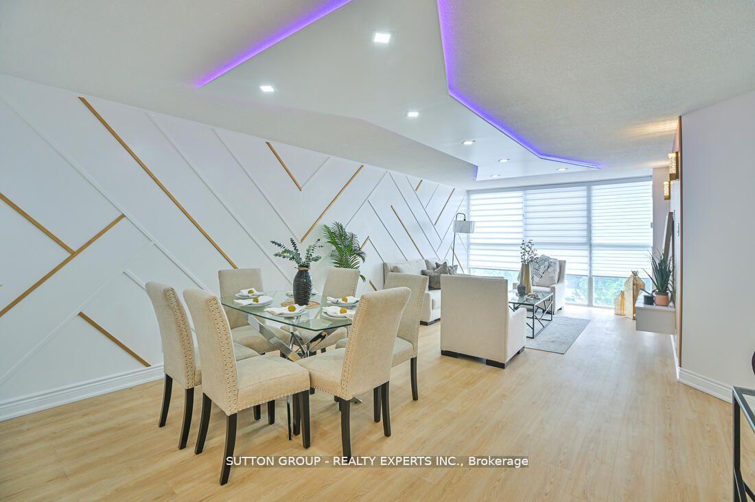 35 Trailwood Drive 713